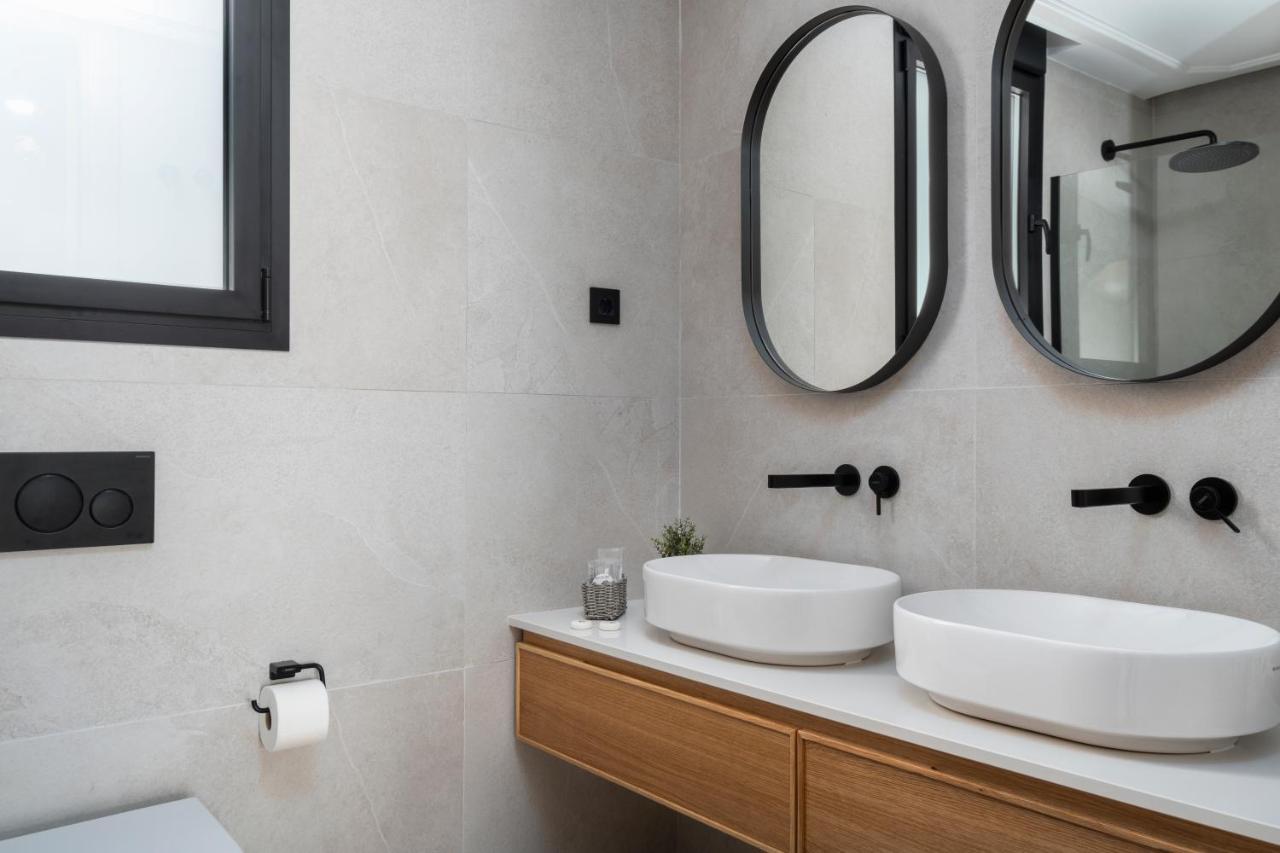 Apartamentos La Zagalilla Малага Экстерьер фото