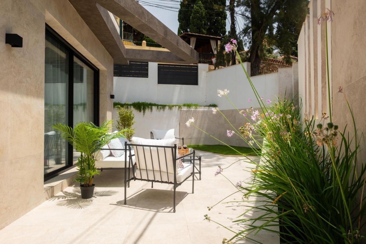 Apartamentos La Zagalilla Малага Экстерьер фото